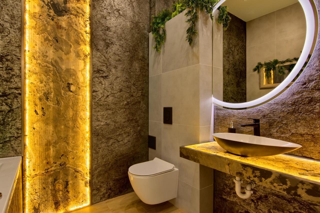 Silver Shine Jacuzzi Krakow Ngoại thất bức ảnh