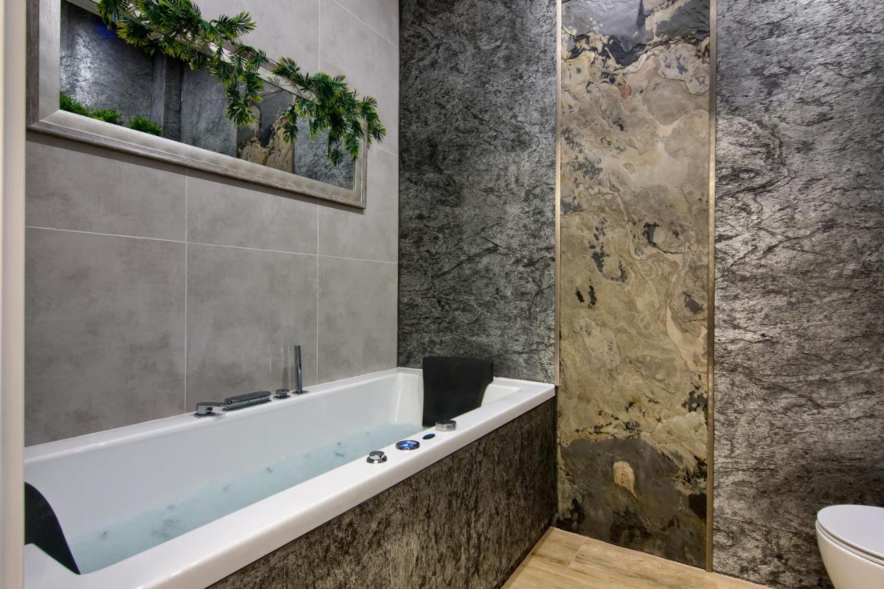 Silver Shine Jacuzzi Krakow Ngoại thất bức ảnh